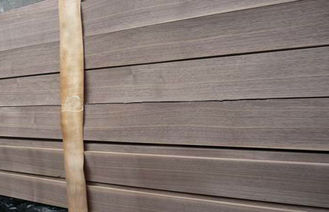 Grueso cortado nuez natural de la chapa 0.5m m para la madera contrachapada
