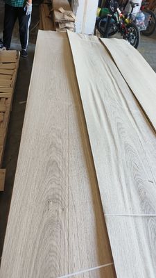 La mejor calidad de la hoja de carilla de roble rústico natural cortado en rodajas para la decoración