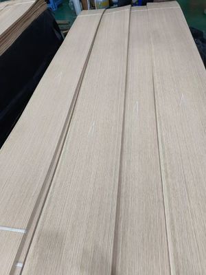 Hojas de chapa de chapa de madera cortada en cuartos con espesor de 0,5 mm para contrachapados