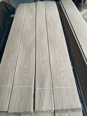 Hojas de carilla de roble blanco de alta calidad cortadas en corona para madera contrachapada
