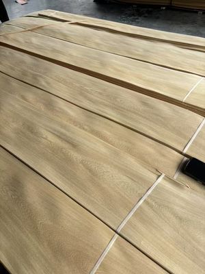 High Quality Eyong Crown Cut / Plain Cut Veneer para decoración de hoteles