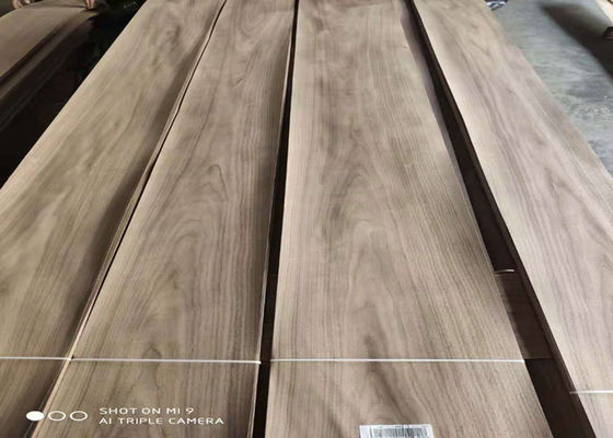 Cortado/corona corte la chapa de madera 10-16% bujía métrica de la nuez natural del 1.0-3.3m