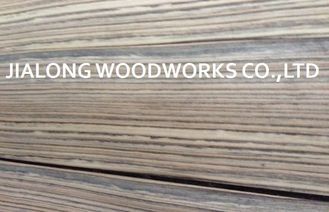Hoja de chapa de madera cortada natural de la teca del corte del corte africano del cuarto para la madera contrachapada