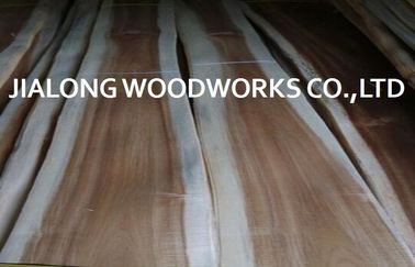 Hoja de chapa de madera cortada rojiza del acacia del corte de la chapa de la madera contrachapada y del suelo