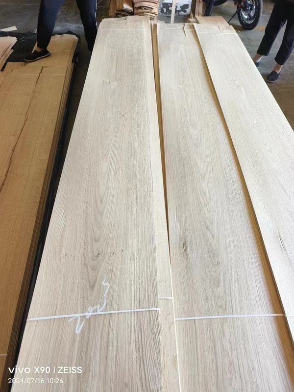 La mejor calidad de la hoja de carilla de roble rústico natural cortado en rodajas para la decoración